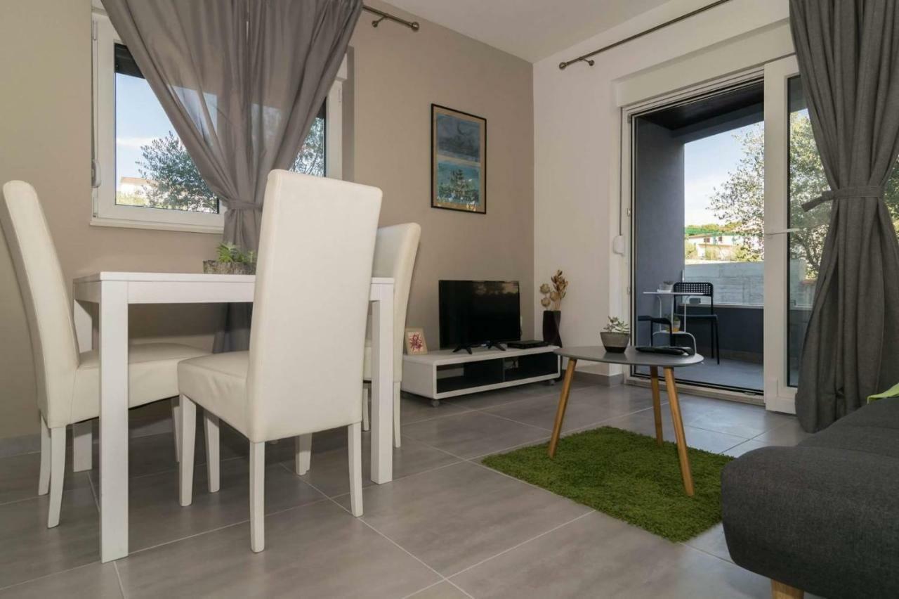 Apartmani Marinovic Zadar Ngoại thất bức ảnh